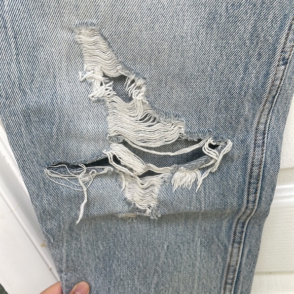 ZARA MOMT FIT JEANS WITH RIPS - Picture 3 of 4